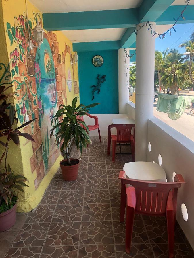 Las Palmas Hotel